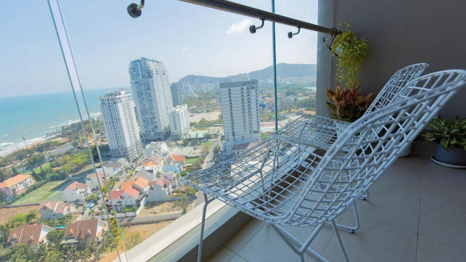 Apartment Homestay Vung Tau - Gia Re, Sang Trong Cach Bai Sau 200M Vietnam